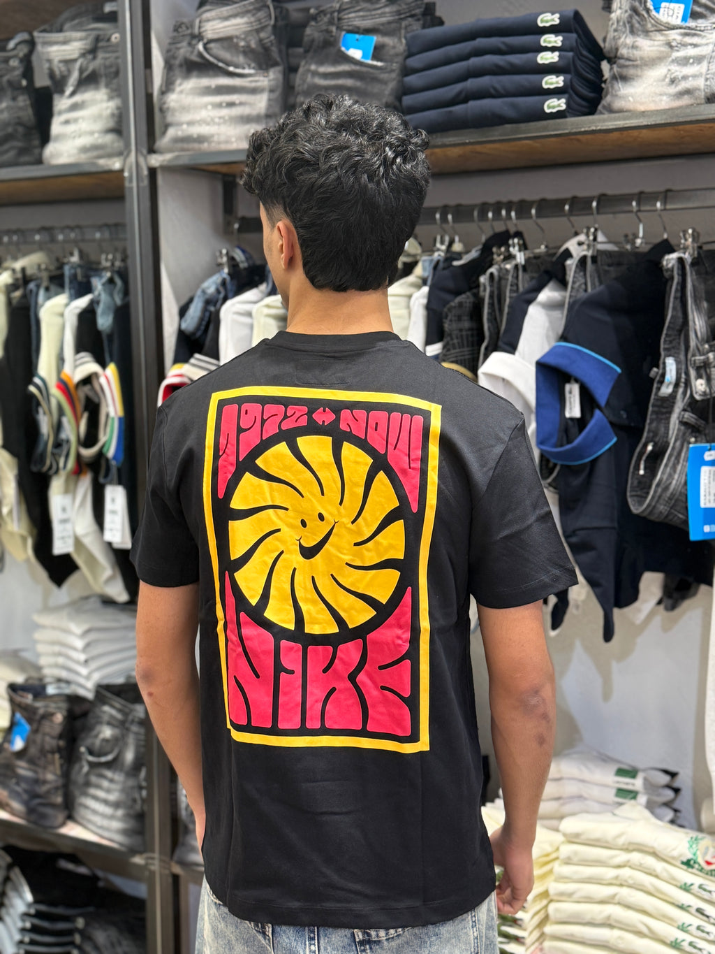 T-Shirt Nike Psychedelic Logo