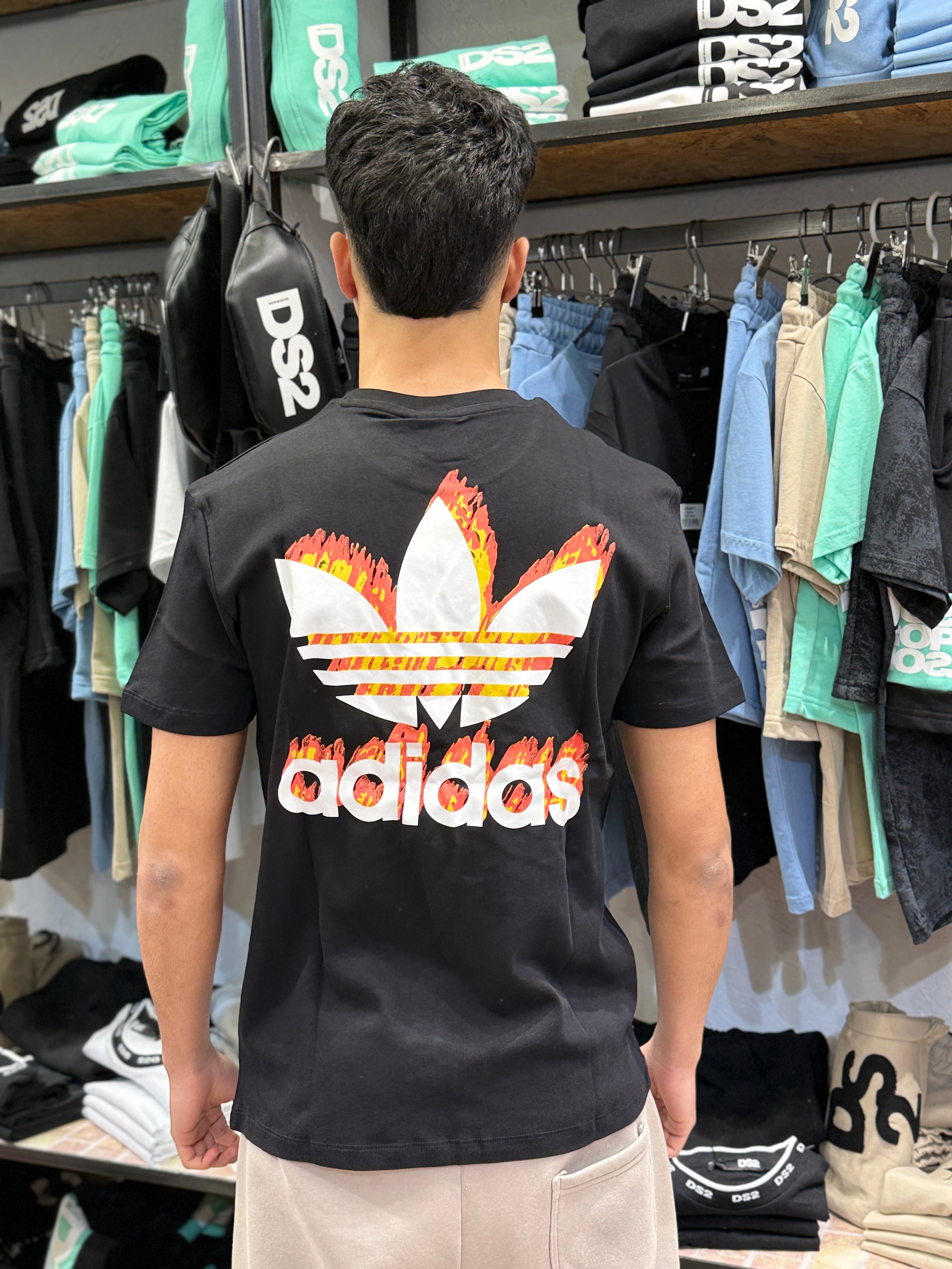 T-shirt Adidas