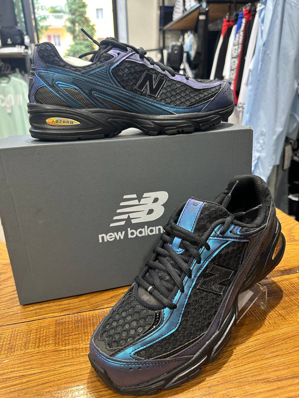 NEW BALANCE 509