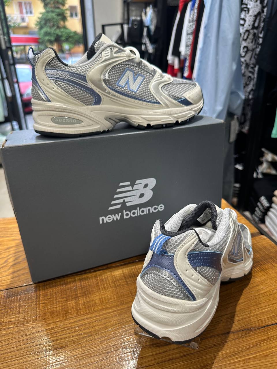 NEW BALANCE 530