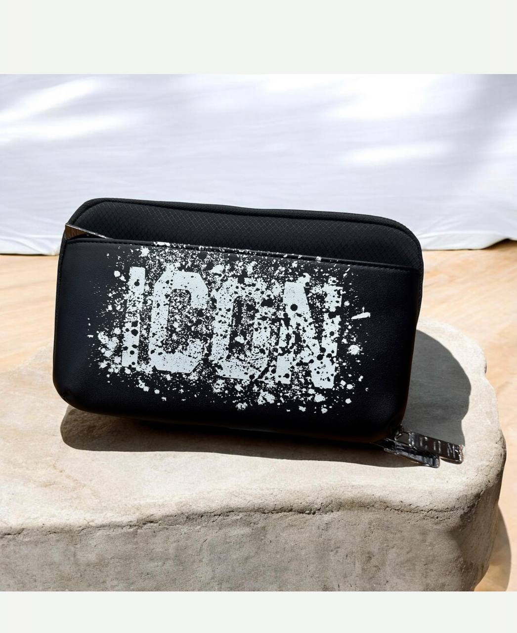 POCHETTE ICON
