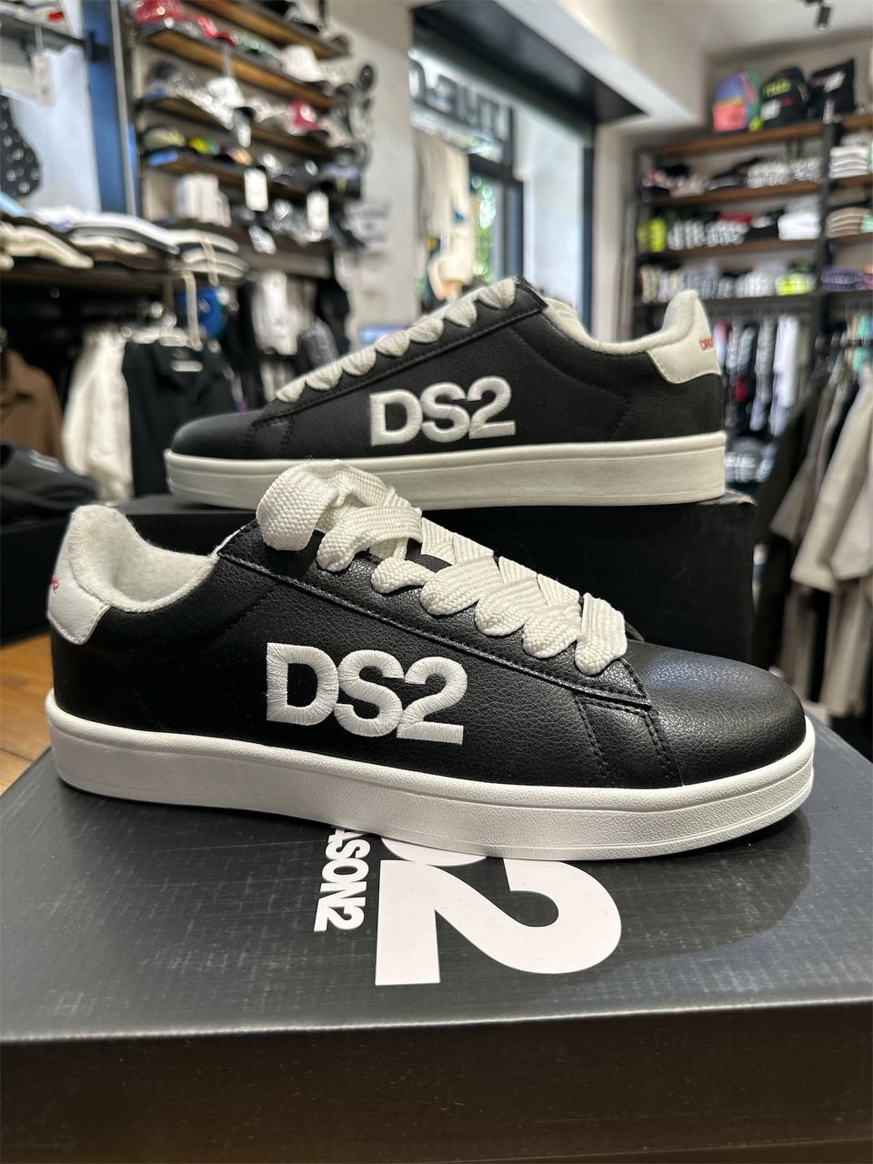 Scarpe DS2