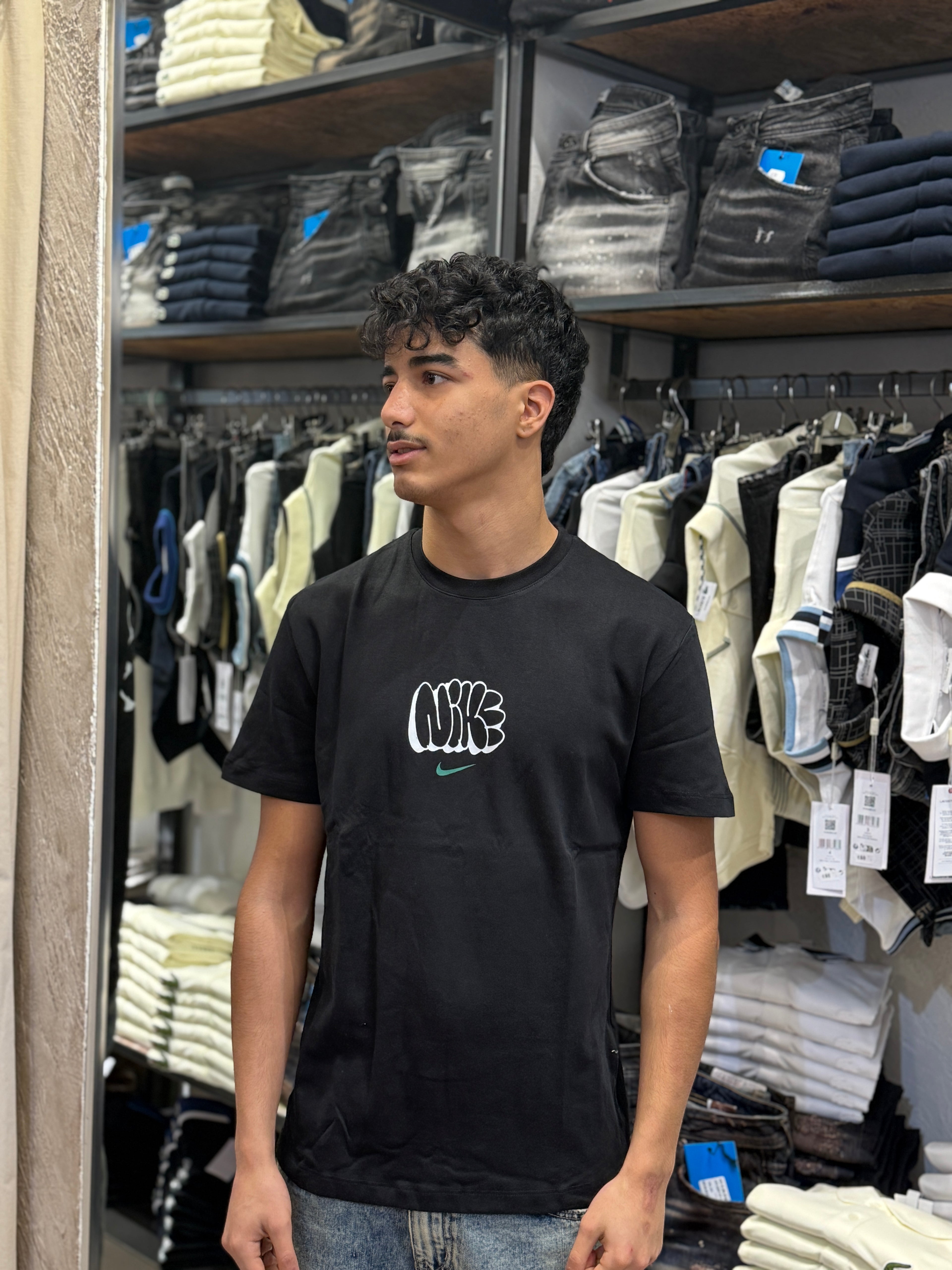 T-Shirt Nike Graffiti Since '72